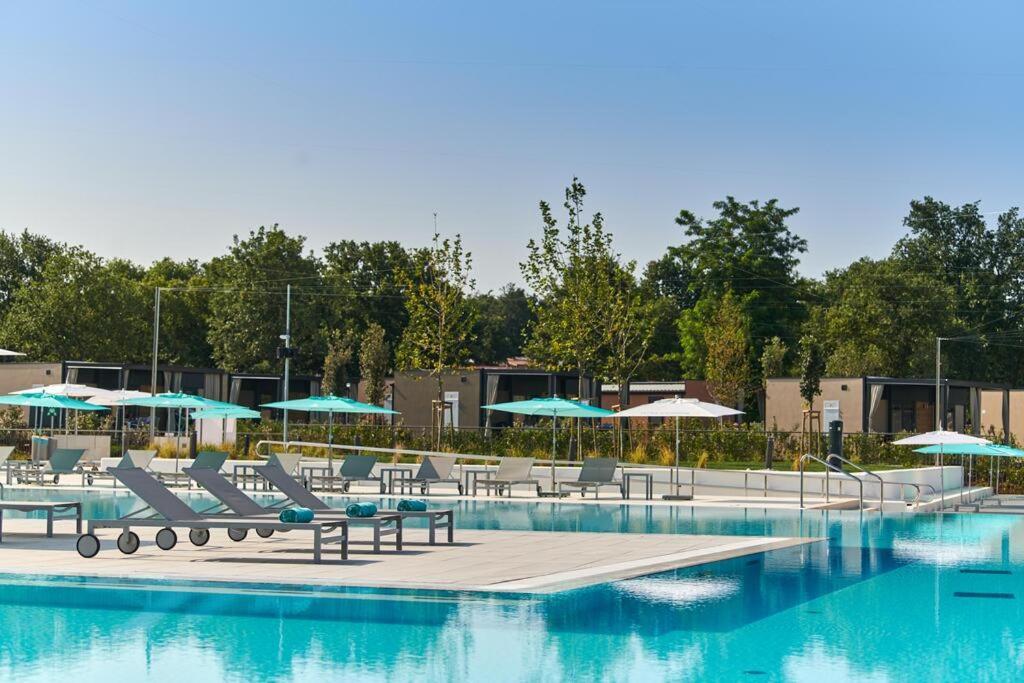 Panorama Mobile Homes In Camping Park Umag Exterior foto
