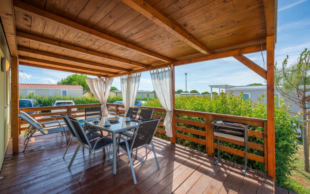 Panorama Mobile Homes In Camping Park Umag Exterior foto